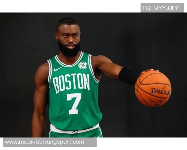 戈贝尔赛后与杰伦布朗畅谈发型大光头小白意外加入讨论