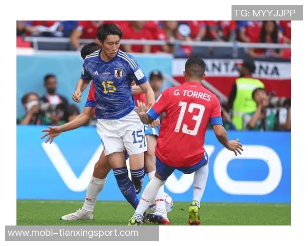 海港险遭重创相马勇纪头球击中立柱错失良机 海港险遭重创相马勇纪头球击中立柱错失良机